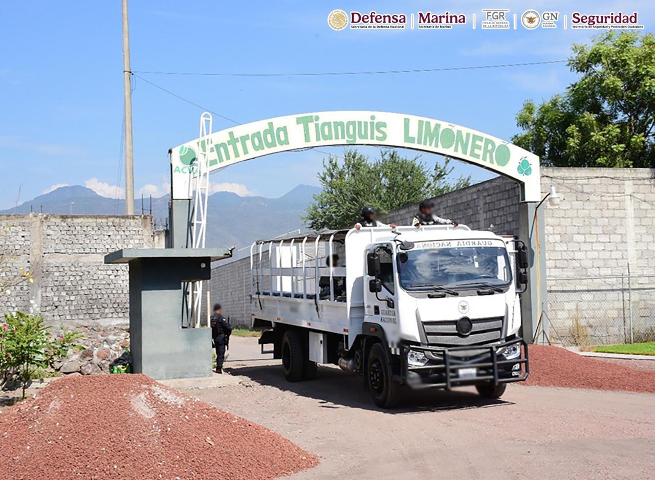 Autoridades federales y estatales detienen en Michoacán a cuatro personas